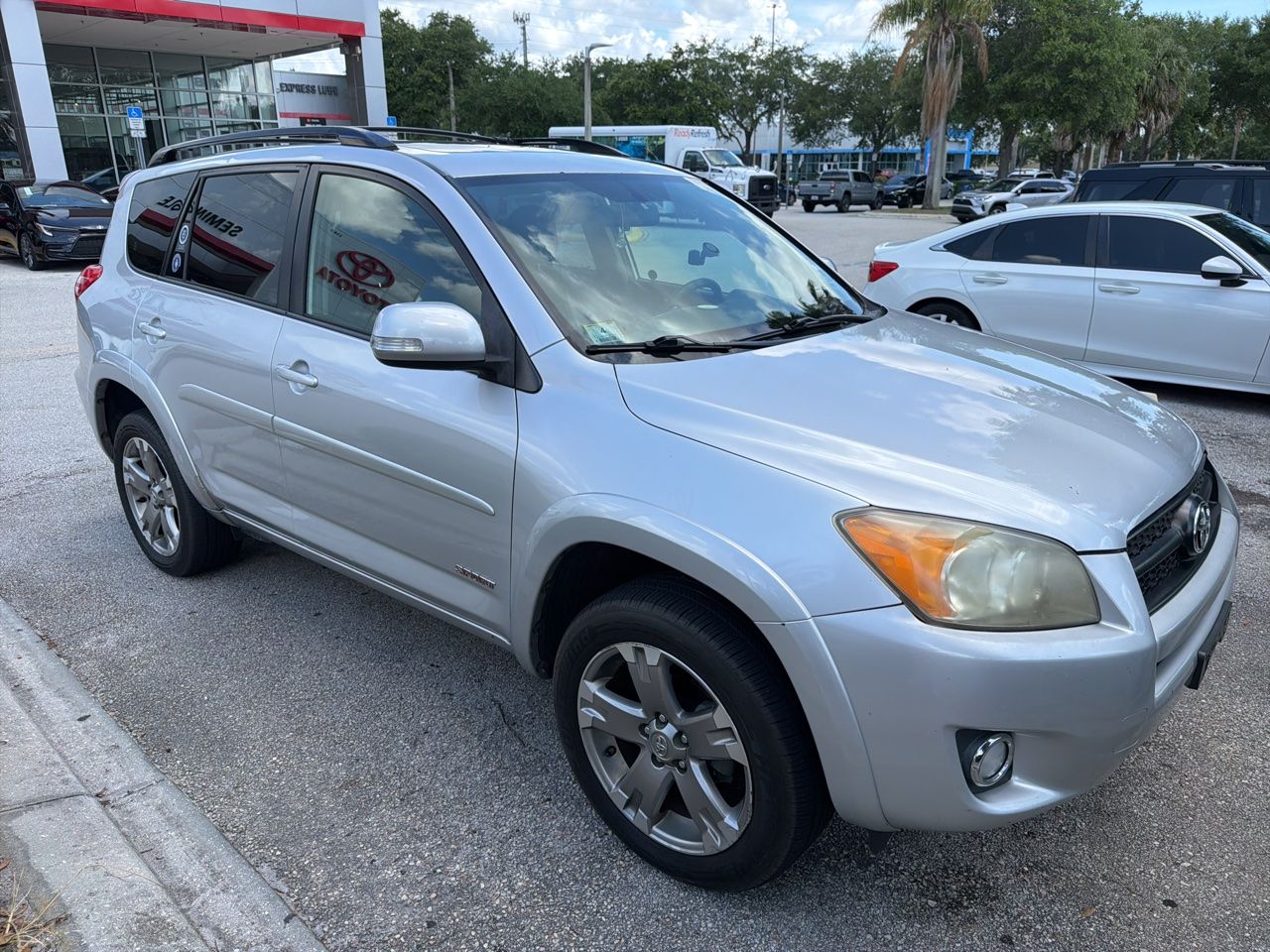 toyota rav4 2010 JTMRF4DV3A5030245 image toyota rav4 2010 JTMRF4DV3A5030245 image