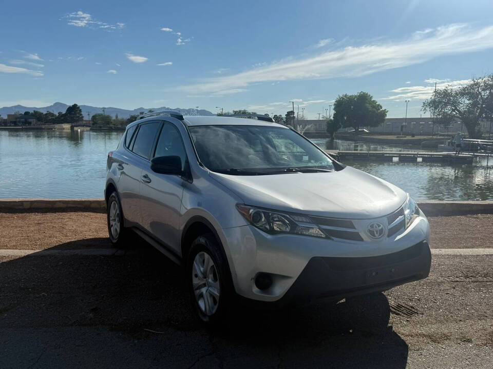 toyota rav4 2015 JTMZFREV7FJ030971 image toyota rav4 2015 JTMZFREV7FJ030971 image