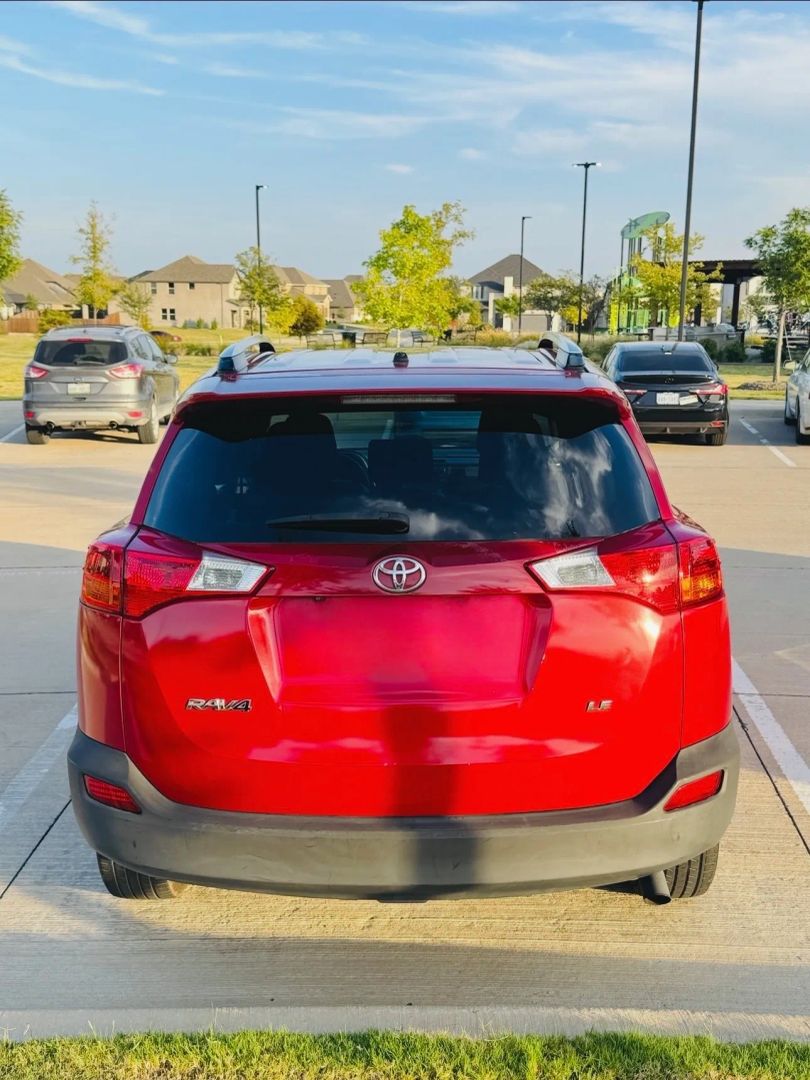 toyota rav4 2015 JTMZFREV6FD063068 image toyota rav4 2015 JTMZFREV6FD063068 image
