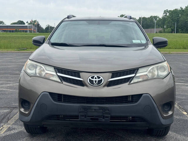 toyota rav4 2015 JTMZFREVXFD057287 image toyota rav4 2015 JTMZFREVXFD057287 image