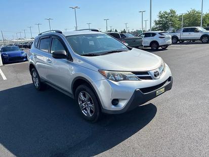 toyota rav4 2015 JTMBFREV4FJ040097 image toyota rav4 2015 JTMBFREV4FJ040097 image