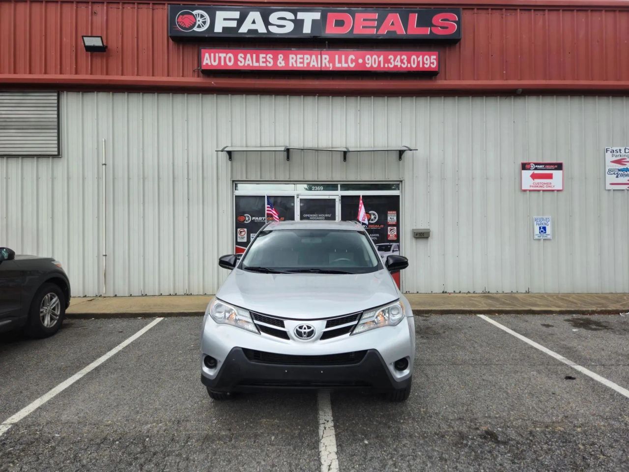 toyota rav4 2015 JTMZFREV7FJ028105 image toyota rav4 2015 JTMZFREV7FJ028105 image