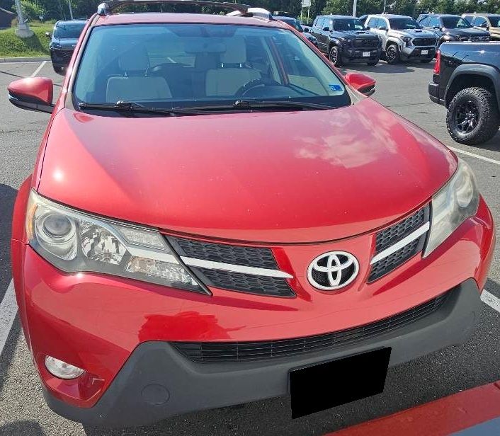 toyota rav4 2015 JTMRFREV9FJ032592 image