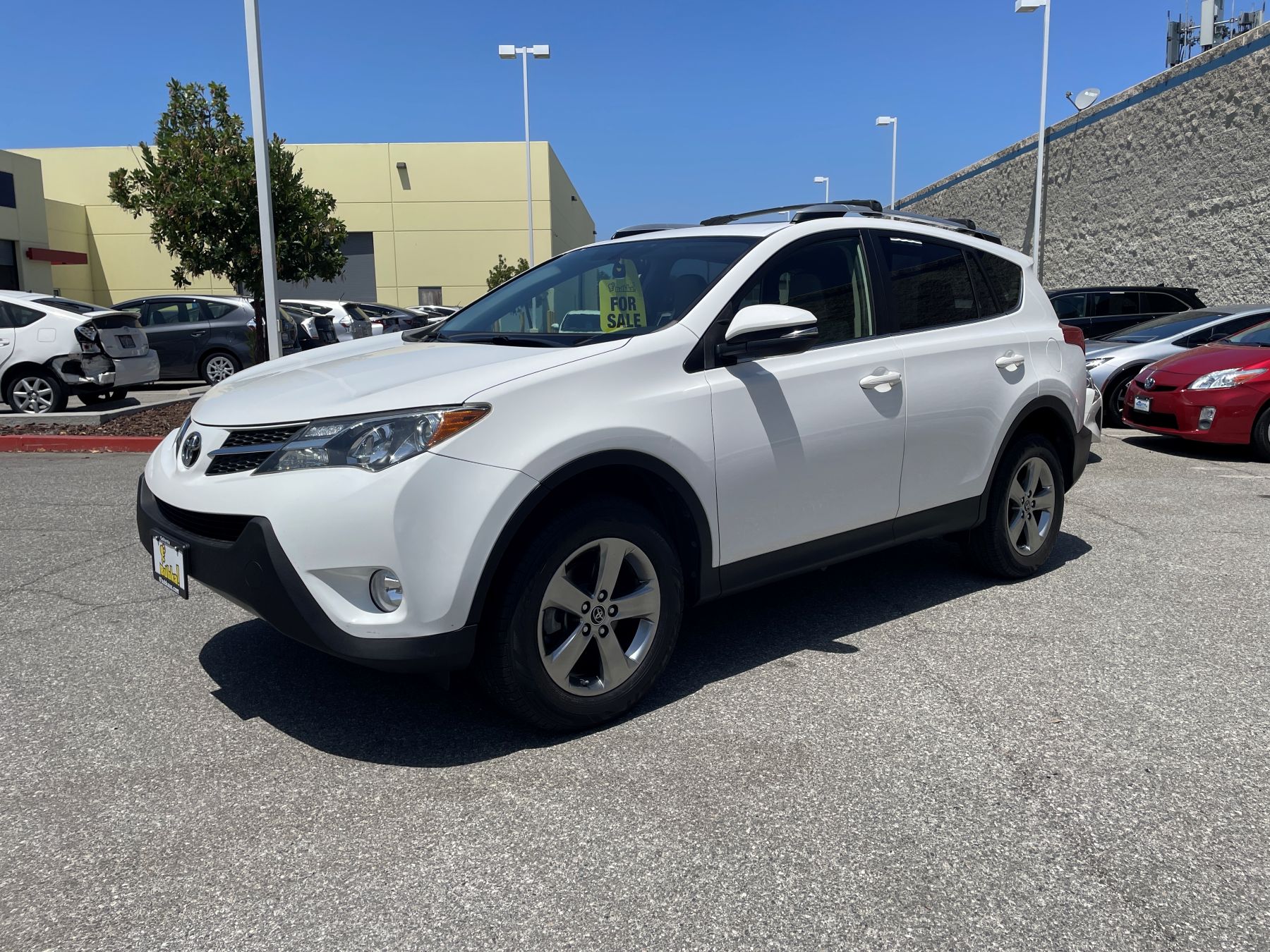 toyota rav4 2015 JTMWFREV8FD058392 image toyota rav4 2015 JTMWFREV8FD058392 image