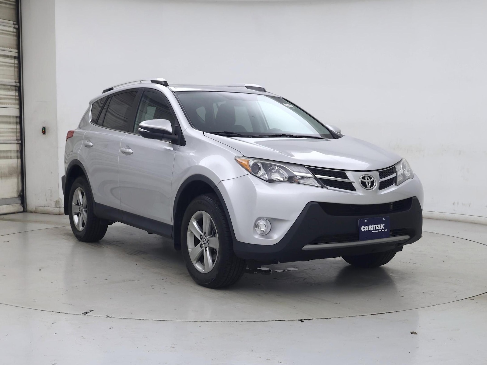 toyota rav4 2015 2T3RFREV7FW392851 image
