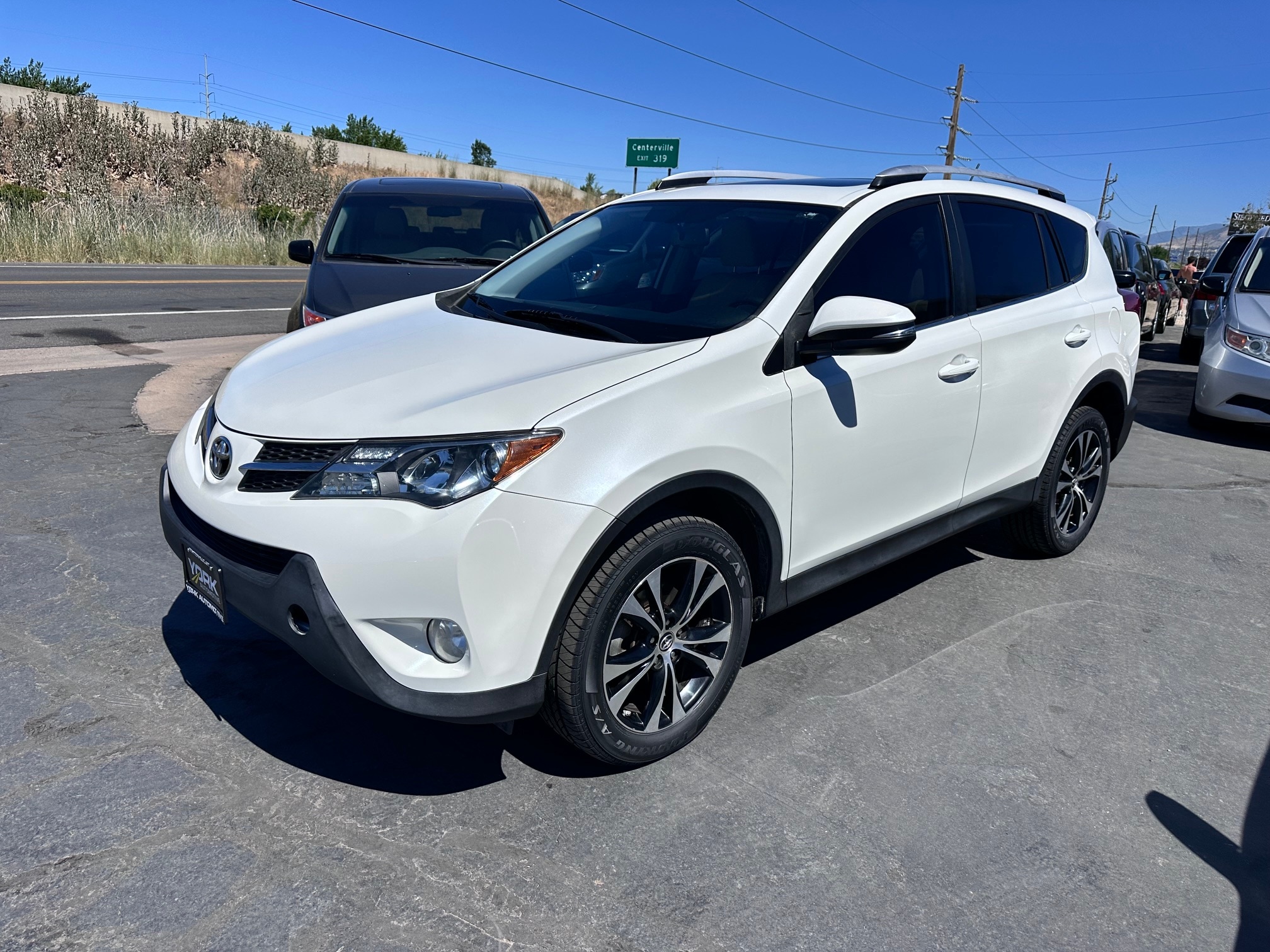 toyota rav4 2015 JTMDFREVXFD133875 image toyota rav4 2015 JTMDFREVXFD133875 image