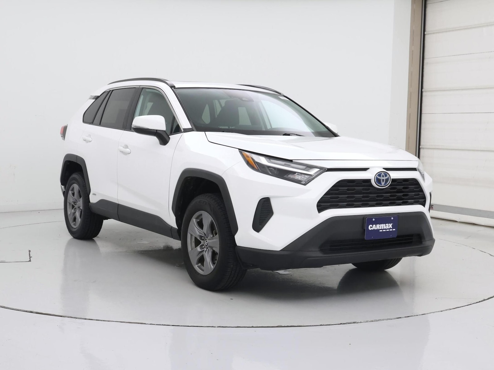 toyota rav4 2022 4T3RWRFV5NU061022 image