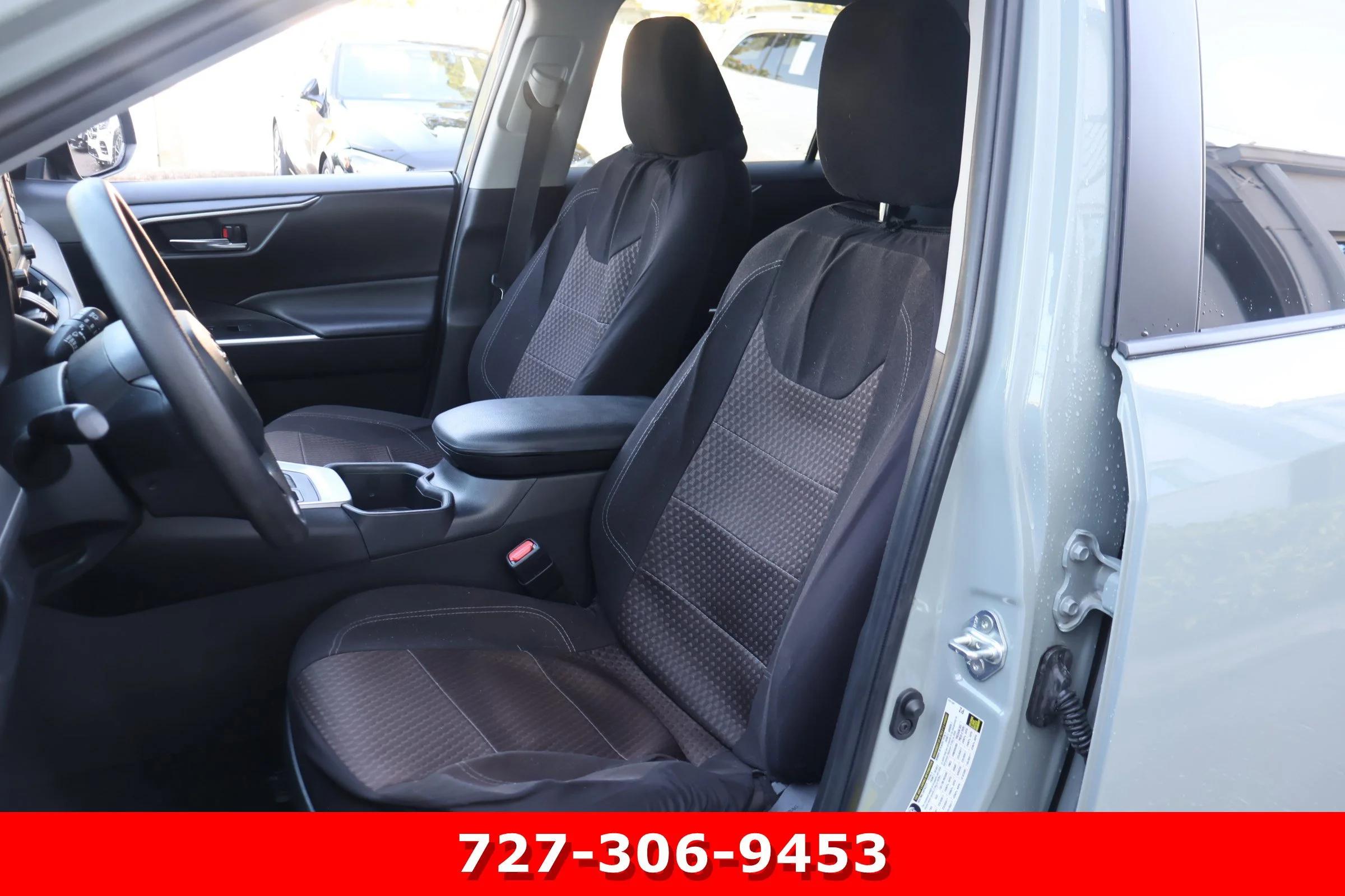 toyota rav4 2022 2T3W1RFV5NW226102 image