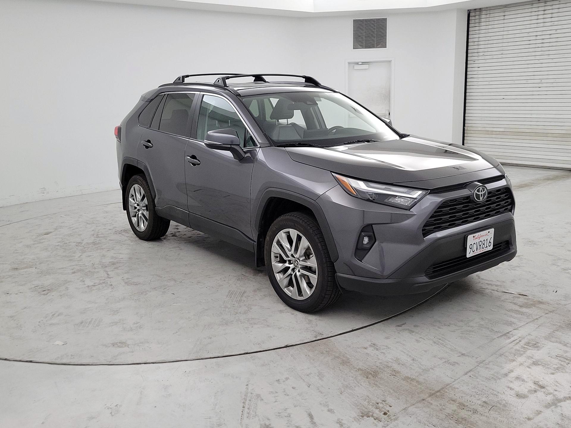toyota rav4 2022 2T3A1RFV5NC305393 image toyota rav4 2022 2T3A1RFV5NC305393 image