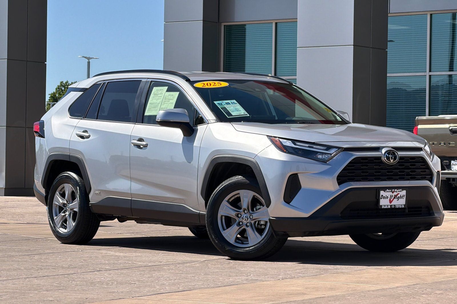 toyota rav4 2025 JTMRWRFV9SJ071661 image toyota rav4 2025 JTMRWRFV9SJ071661 image