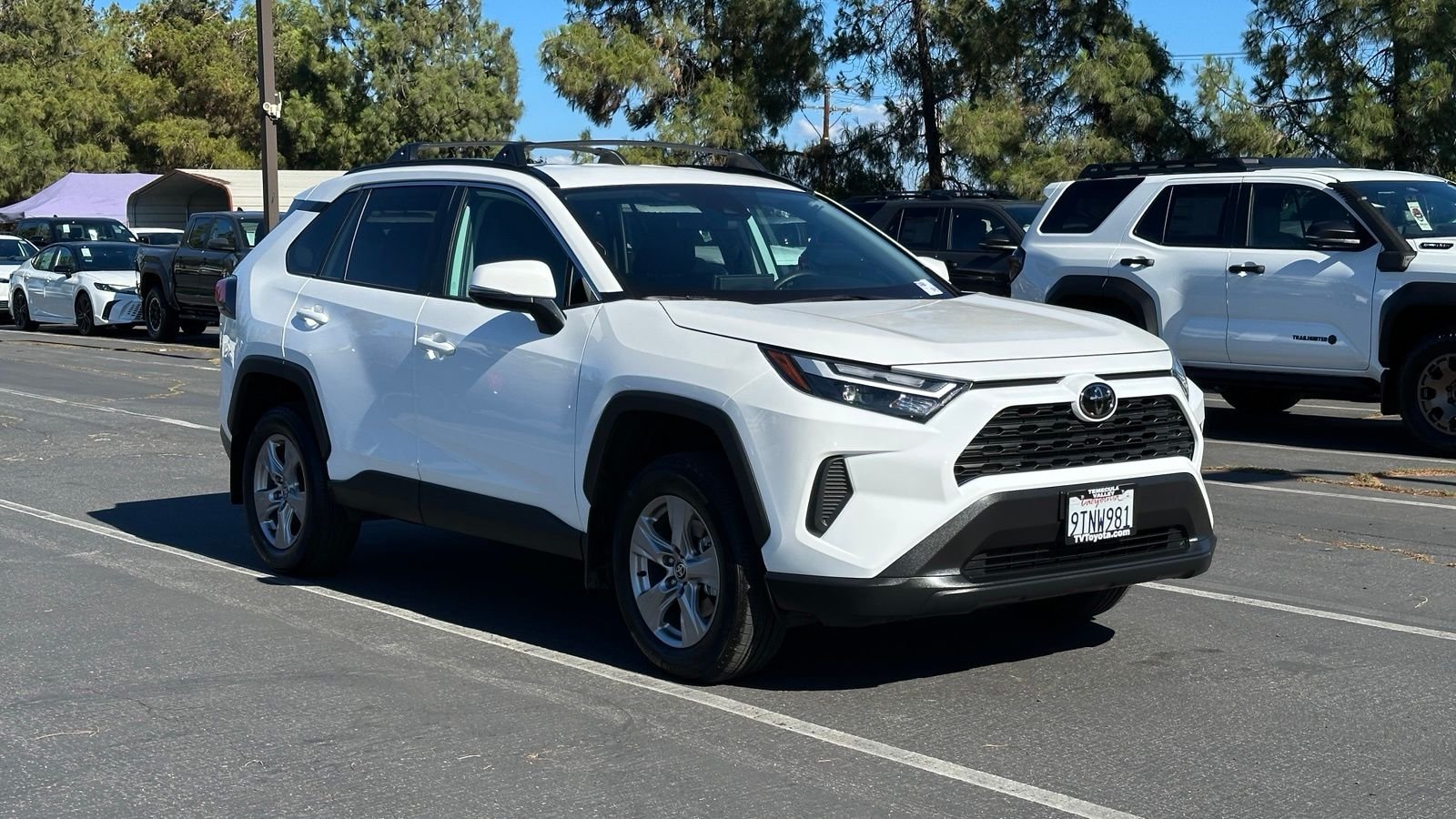 toyota rav4 2025 2T3W1RFV0SW389901 image toyota rav4 2025 2T3W1RFV0SW389901 image