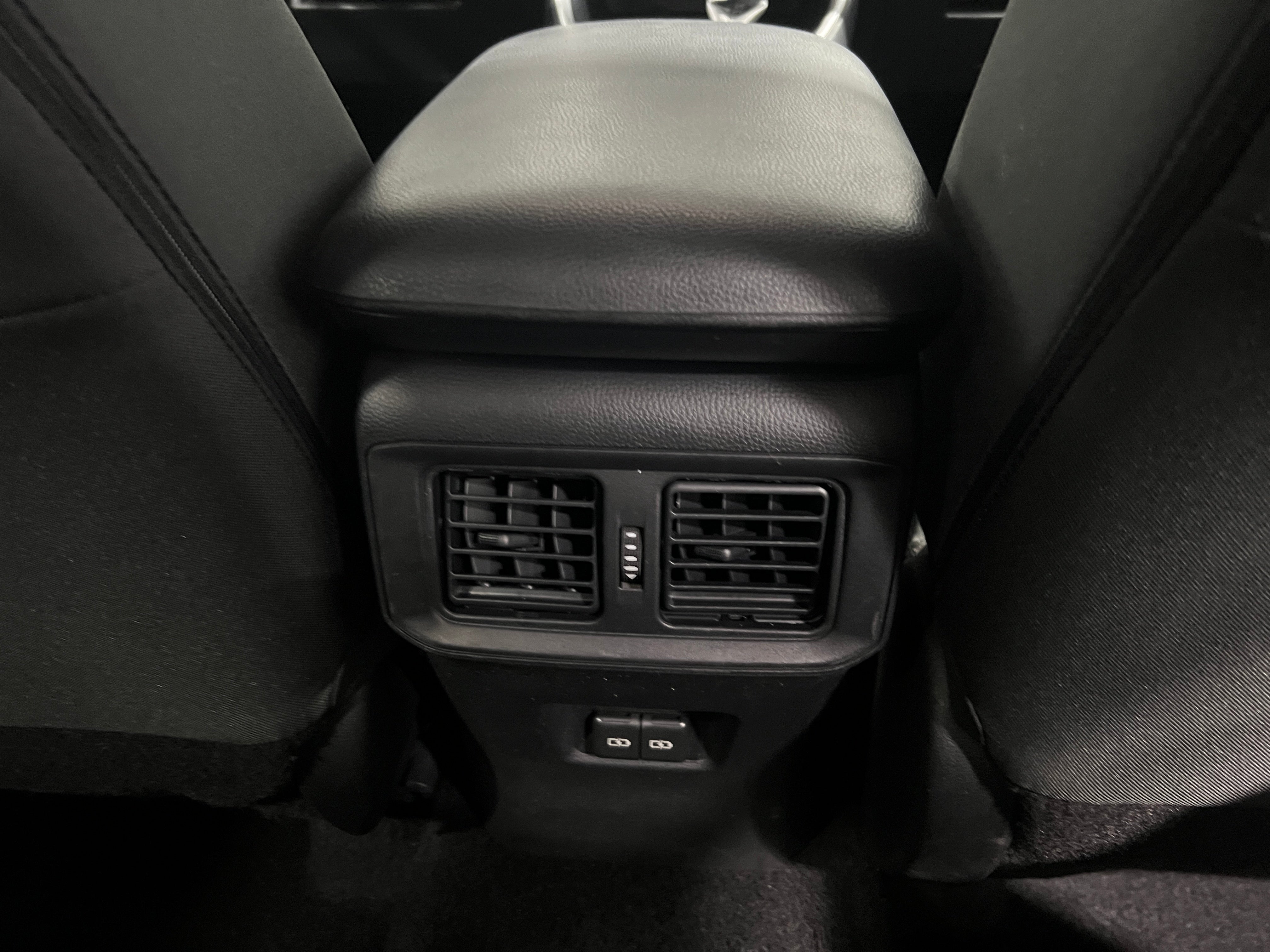 toyota rav4 2025 2T3P1RFV0SC521996 image toyota rav4 2025 2T3P1RFV0SC521996 image