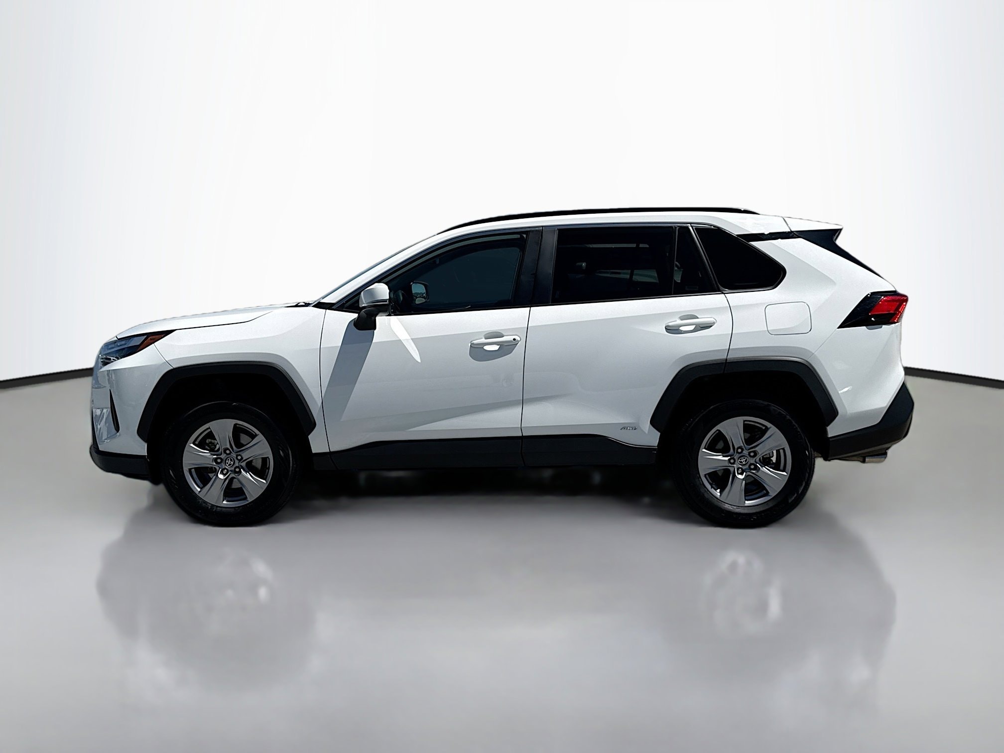 toyota rav4 2025 2T3RWRFV7SW266868 image toyota rav4 2025 2T3RWRFV7SW266868 image