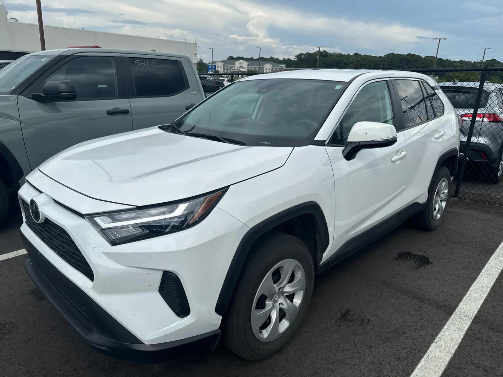 toyota rav4 2025 2T3G1RFV2SW521769 image toyota rav4 2025 2T3G1RFV2SW521769 image