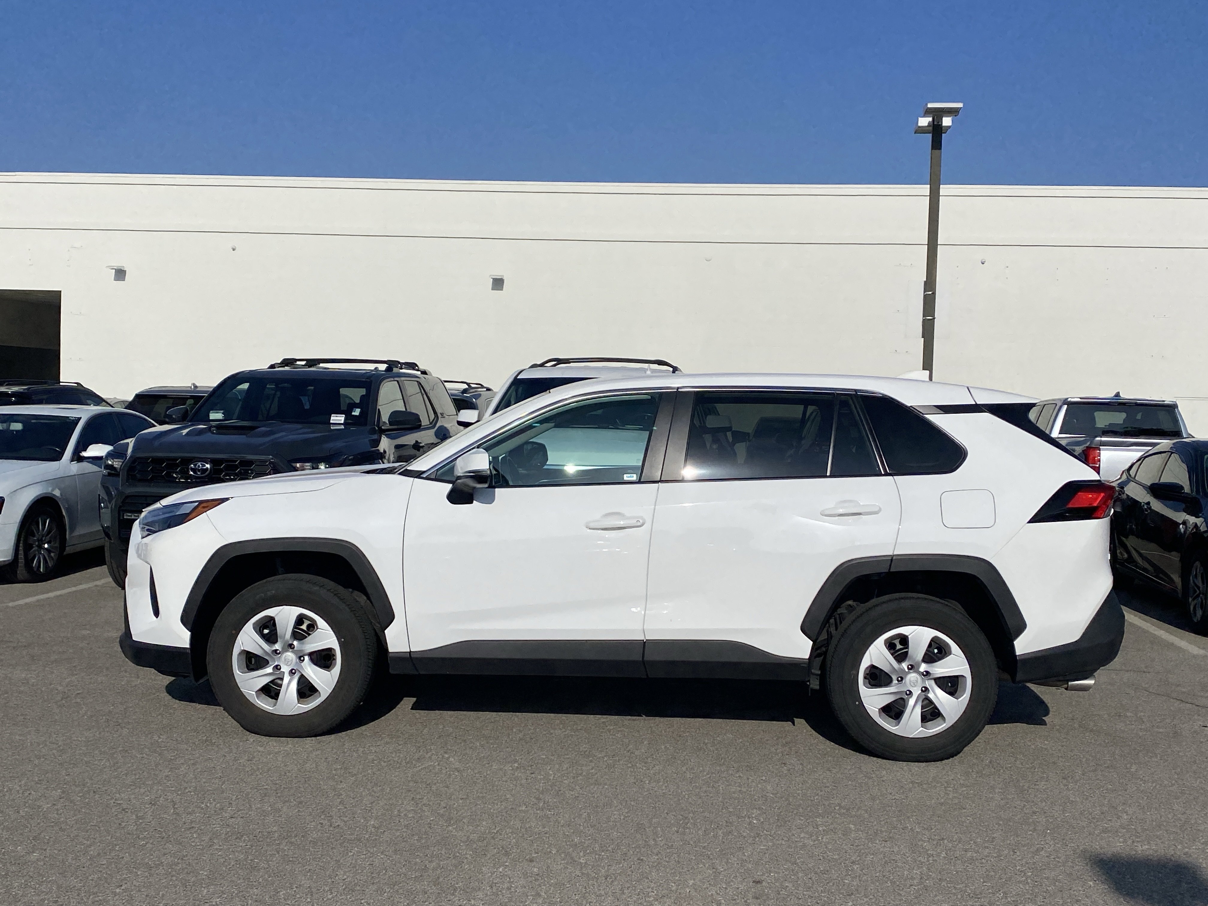 toyota rav4 2025 2T3K1RFV8SC338033 image toyota rav4 2025 2T3K1RFV8SC338033 image