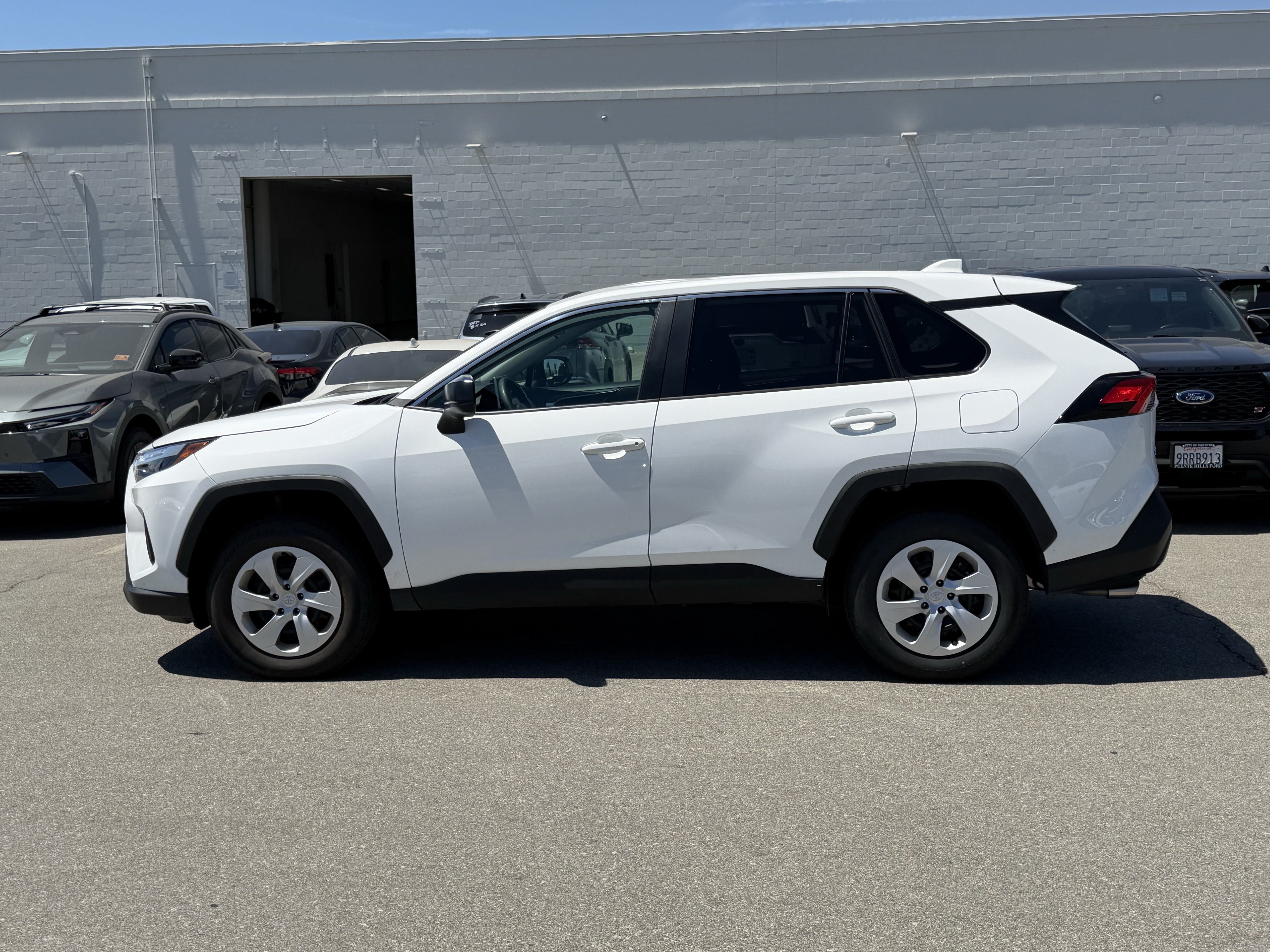 toyota rav4 2025 2T3H1RFV5SW383505 image toyota rav4 2025 2T3H1RFV5SW383505 image