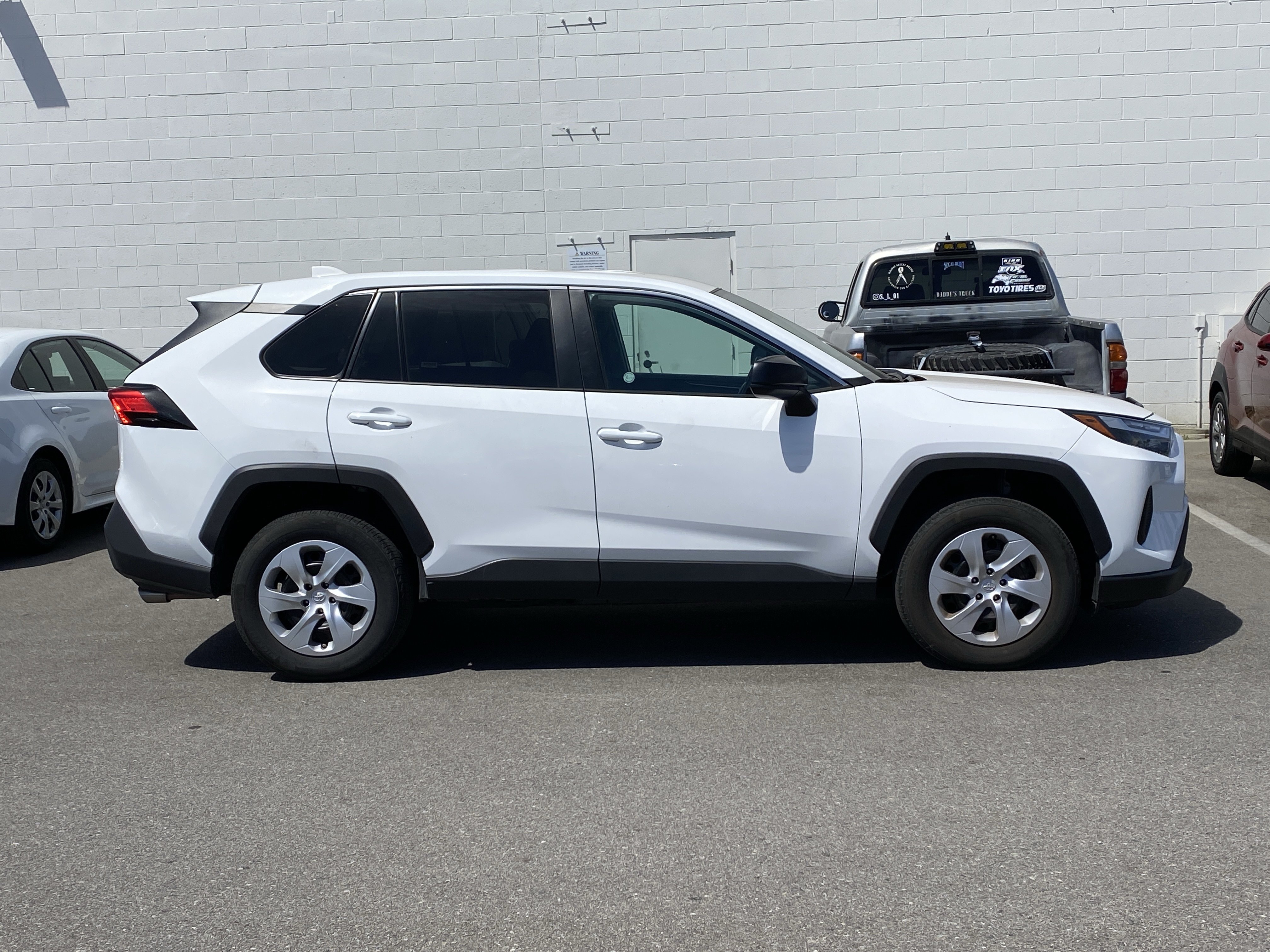toyota rav4 2025 2T3F1RFV9SW505855 image toyota rav4 2025 2T3F1RFV9SW505855 image