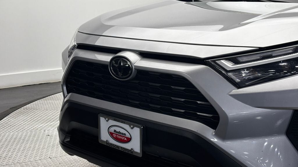 toyota rav4 2025 2T3P1RFV3SC501063 image toyota rav4 2025 2T3P1RFV3SC501063 image