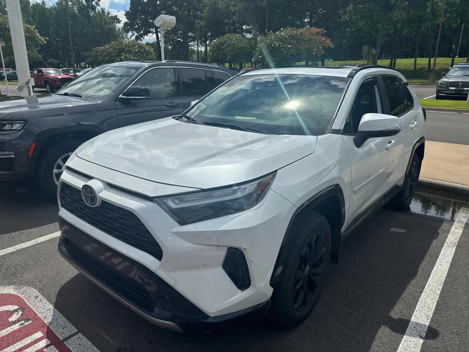 toyota rav4 2025 JTM16RFVXSJ069575 image toyota rav4 2025 JTM16RFVXSJ069575 image