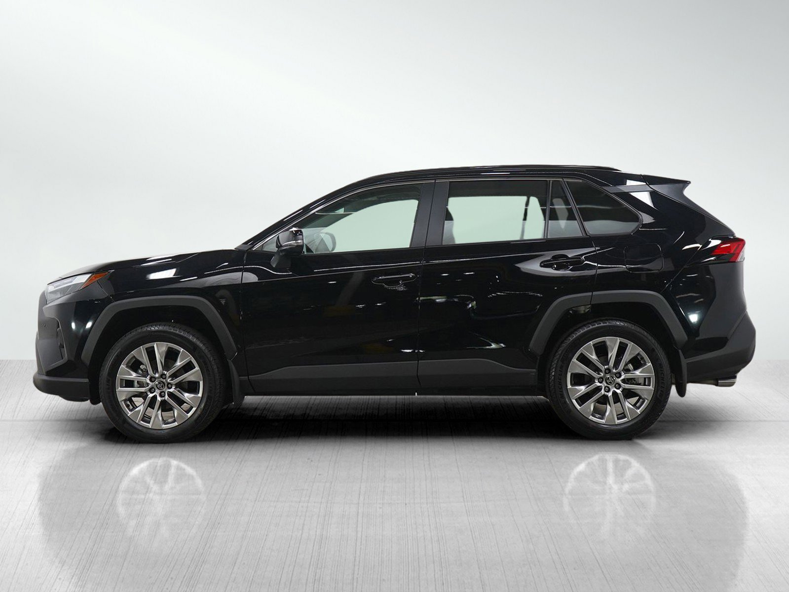 toyota rav4 2025 2T3A1RFV2SC580005 image toyota rav4 2025 2T3A1RFV2SC580005 image