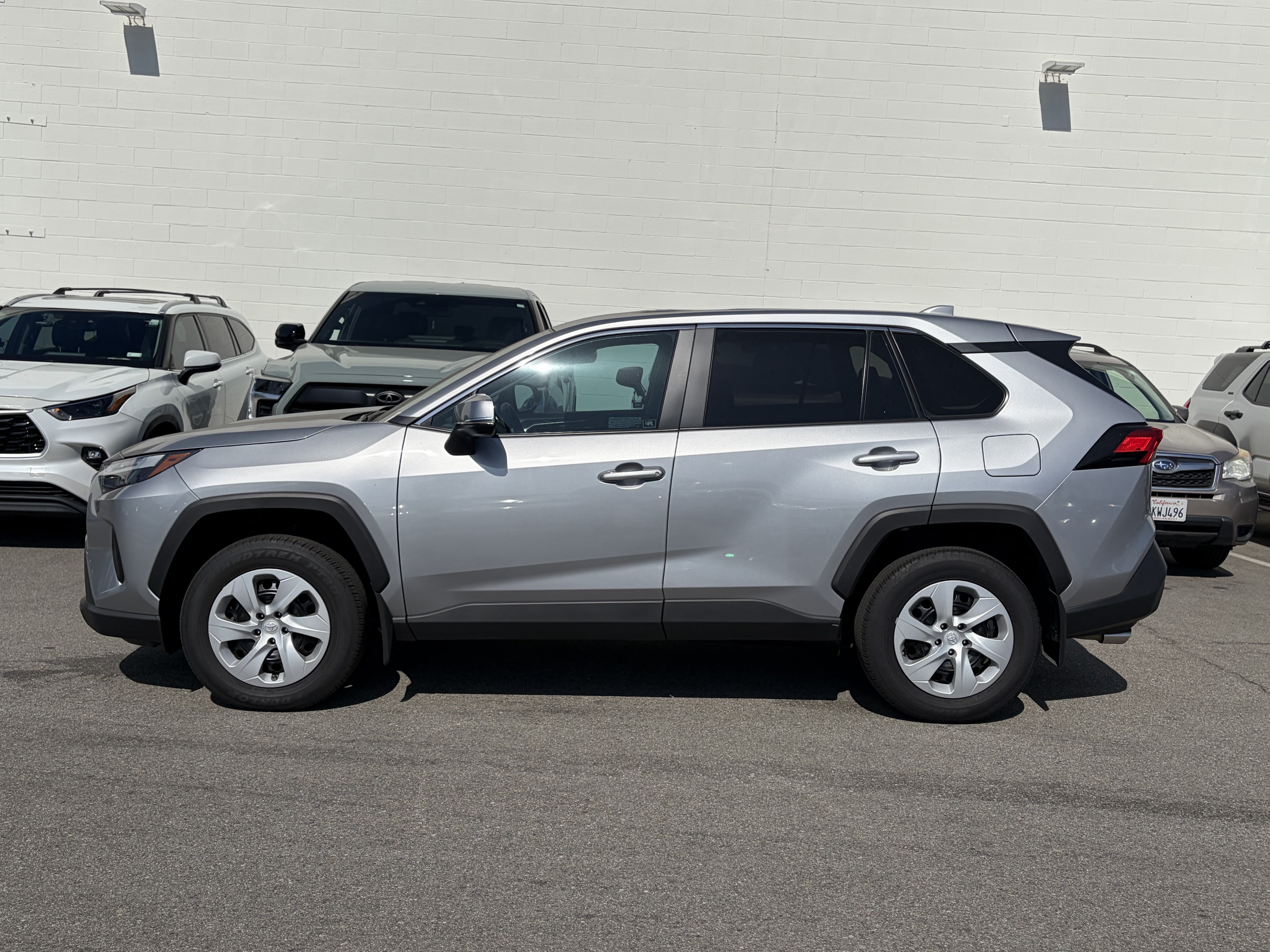 toyota rav4 2025 2T3K1RFV7SC355602 image toyota rav4 2025 2T3K1RFV7SC355602 image
