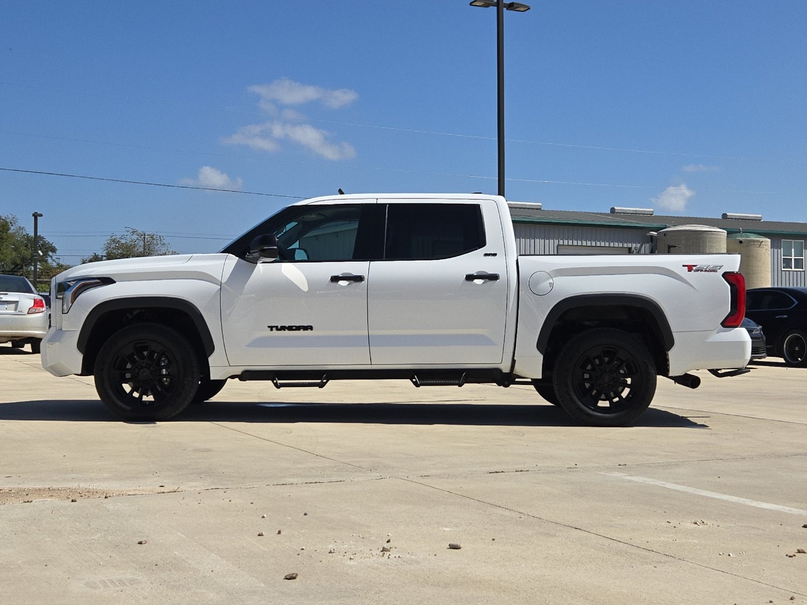 toyota tundra 2023 5TFLA5DB3PX123845 image toyota tundra 2023 5TFLA5DB3PX123845 image