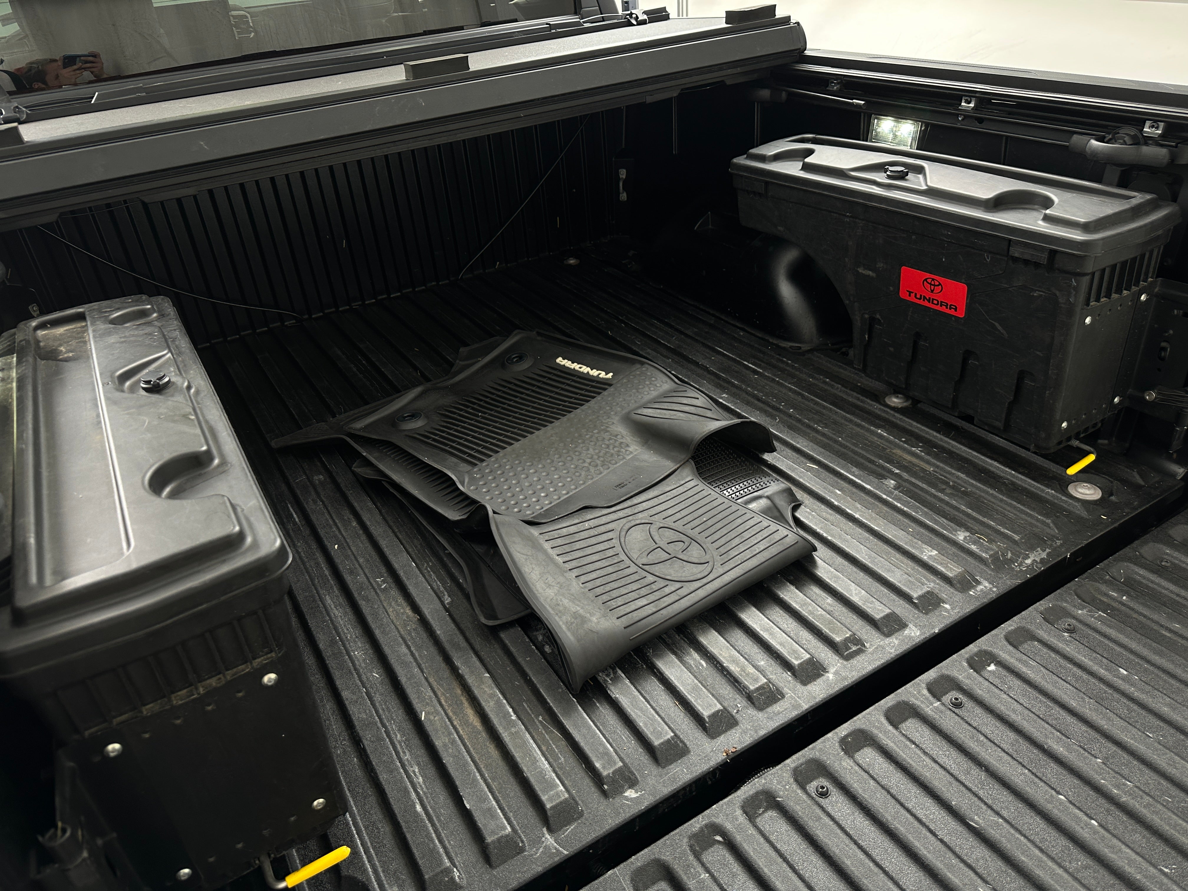 toyota tundra 2023 5TFLA5DB9PX076126 image toyota tundra 2023 5TFLA5DB9PX076126 image