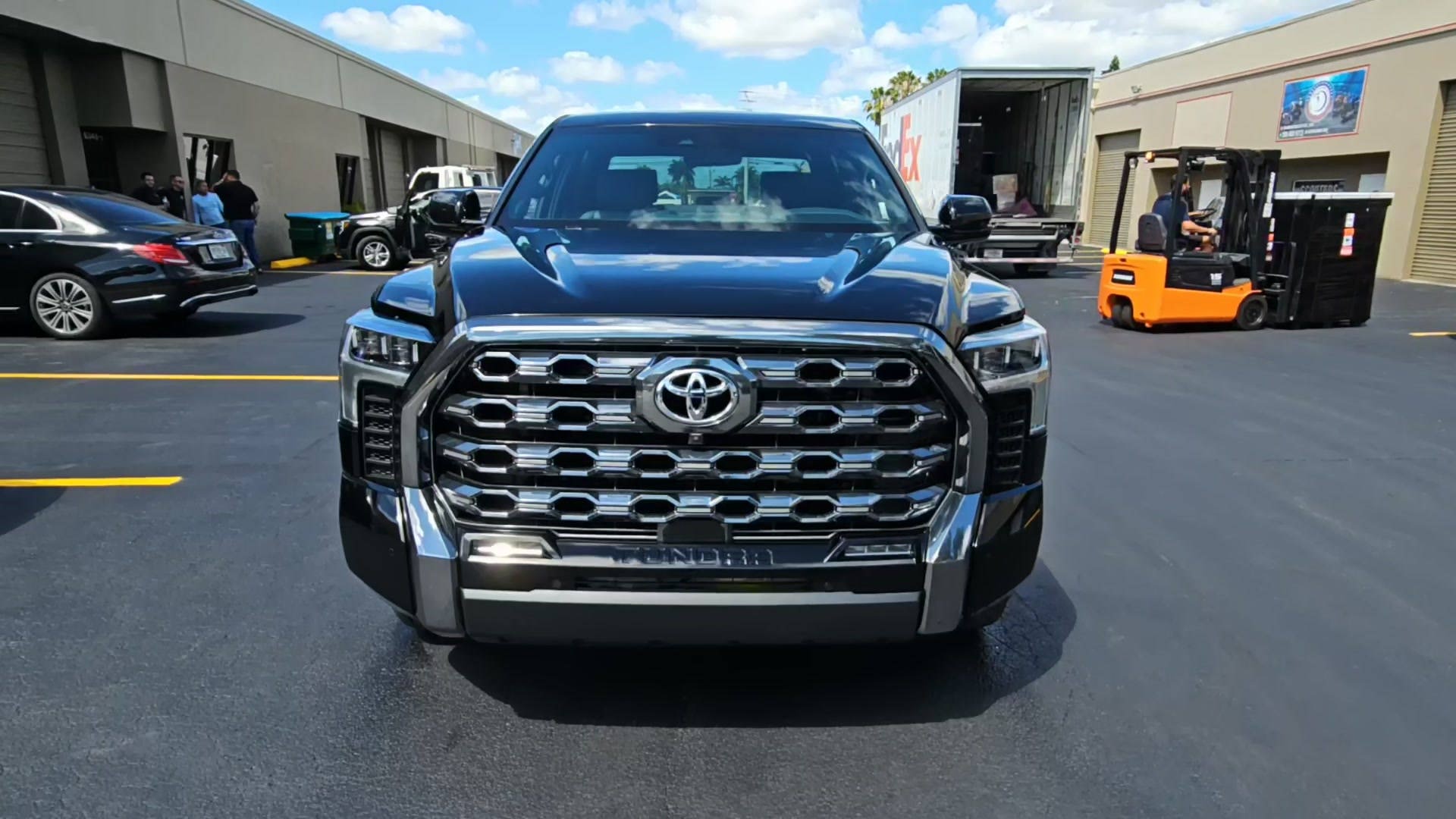 toyota tundra 2023 5TFNA5AB7PX021428 image toyota tundra 2023 5TFNA5AB7PX021428 image