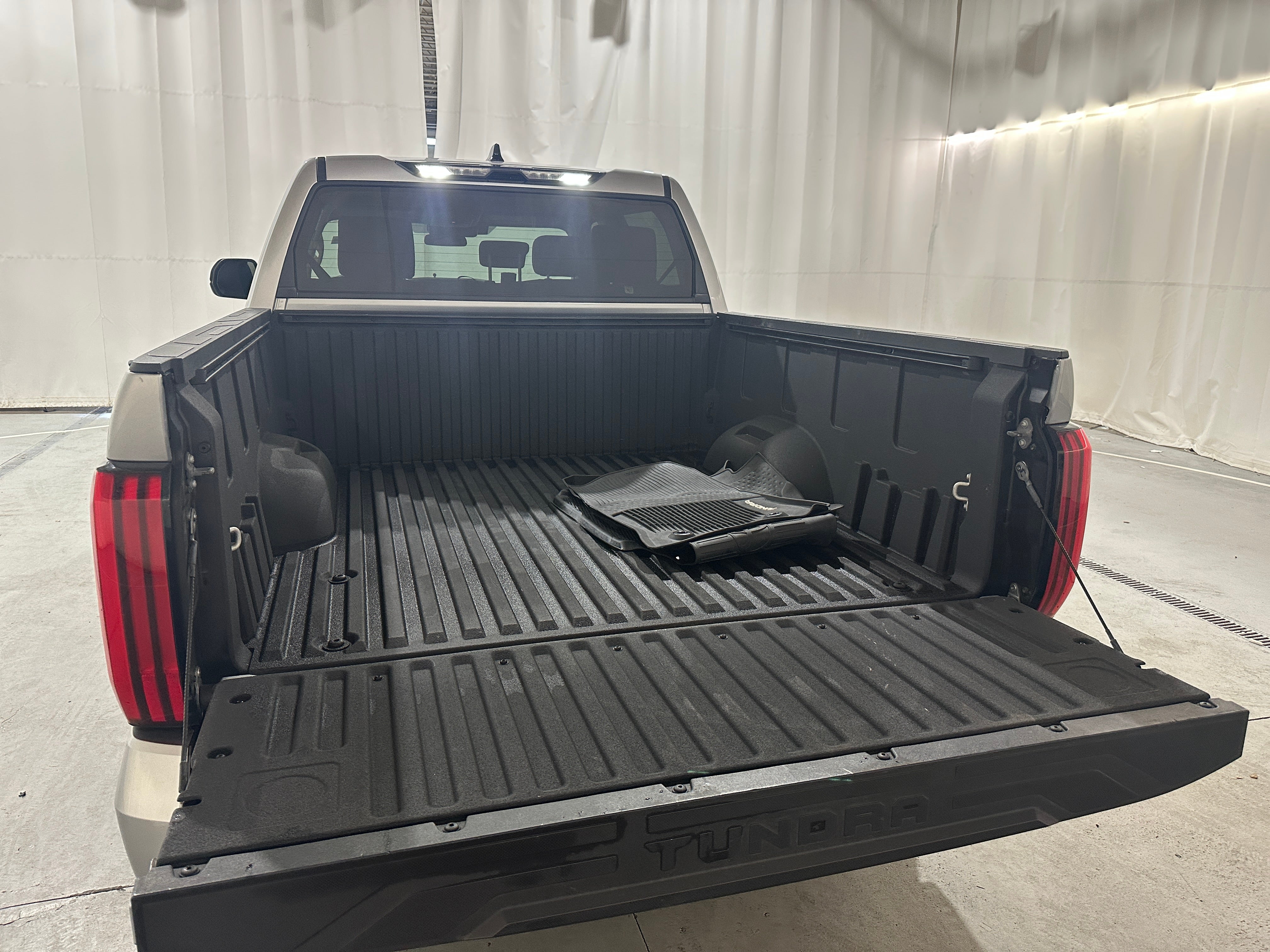 toyota tundra 2023 5TFKB5AB8PX020823 image toyota tundra 2023 5TFKB5AB8PX020823 image