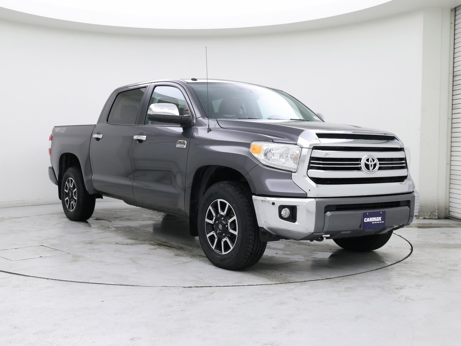 toyota tundra 2016 5TFAY5F15GX570166 image