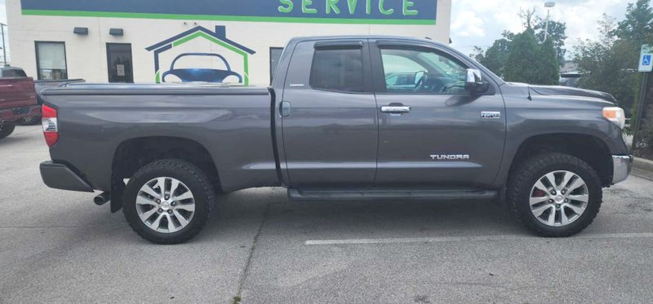 toyota tundra 2016 5TFBW5F17GX521979 image toyota tundra 2016 5TFBW5F17GX521979 image