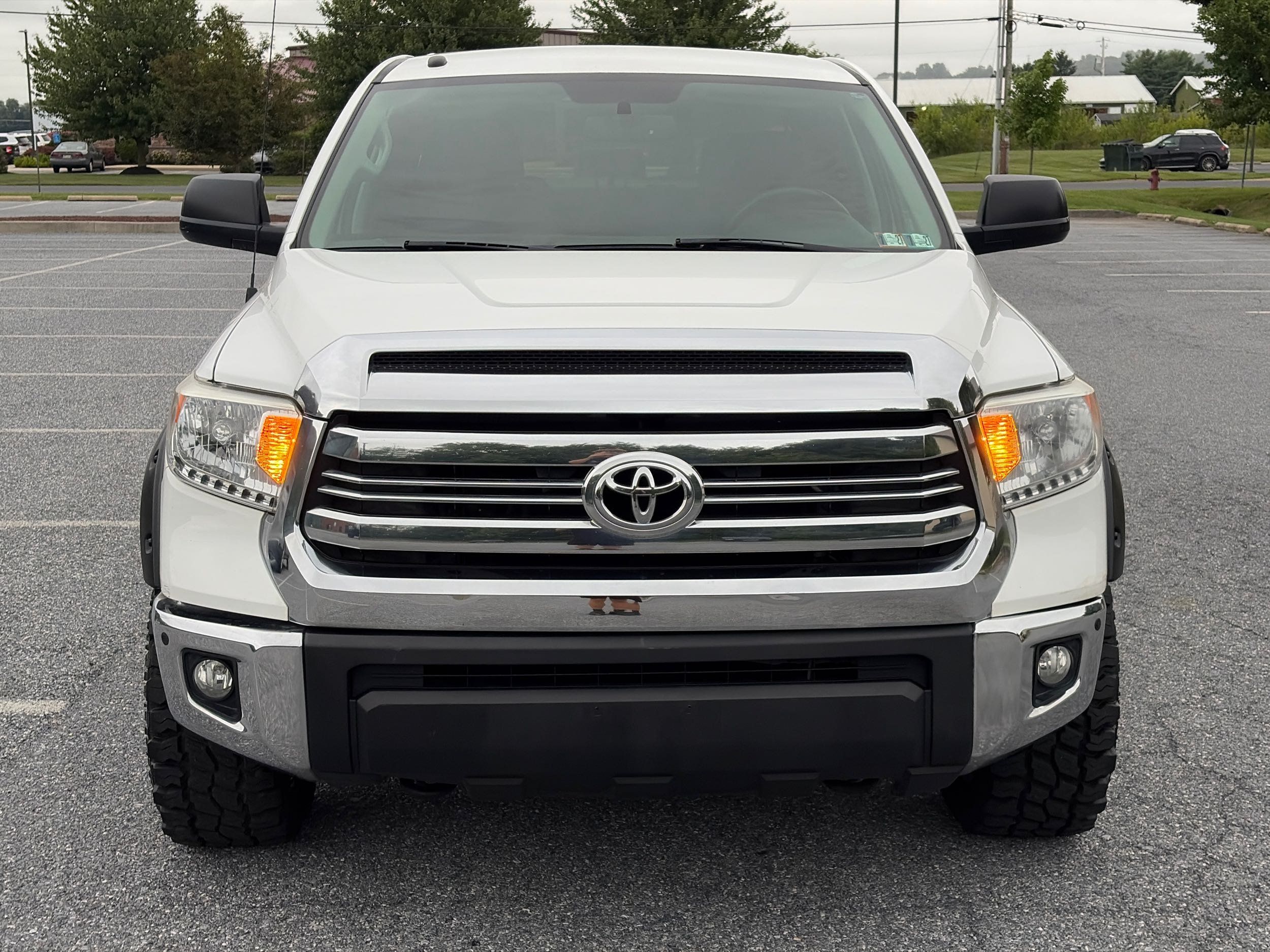 toyota tundra 2016 5TFDY5F17GX554225 image