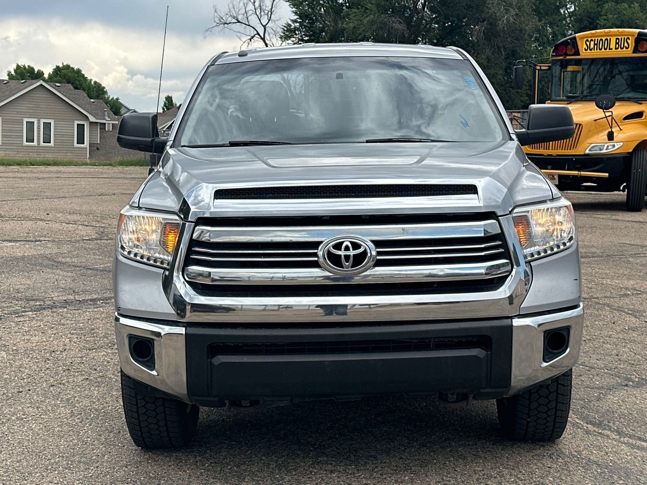 toyota tundra 2016 5TFUW5F12GX507898 image toyota tundra 2016 5TFUW5F12GX507898 image