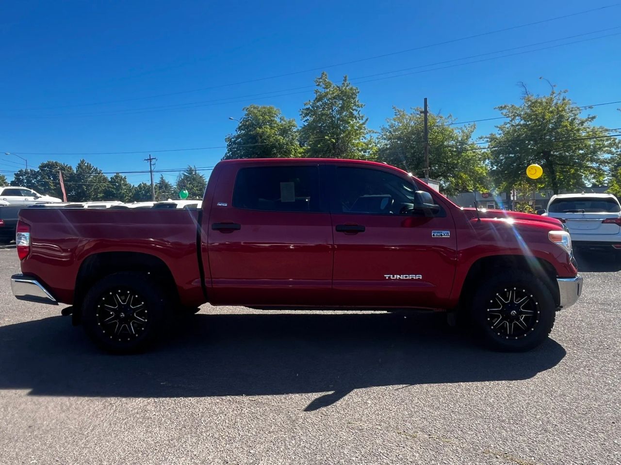 toyota tundra 2016 5TFDY5F15GX498933 image toyota tundra 2016 5TFDY5F15GX498933 image