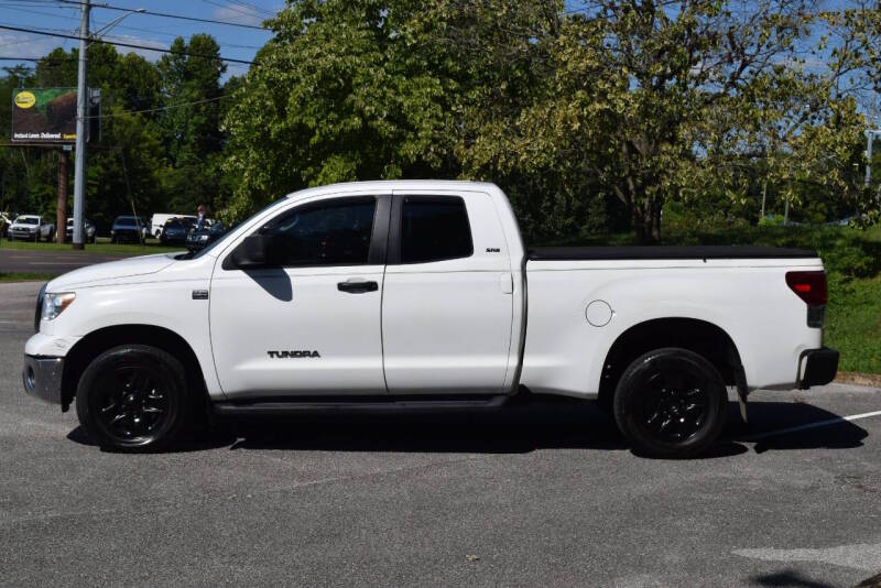 toyota tundra 2008 5TFBT54178X012651 image toyota tundra 2008 5TFBT54178X012651 image