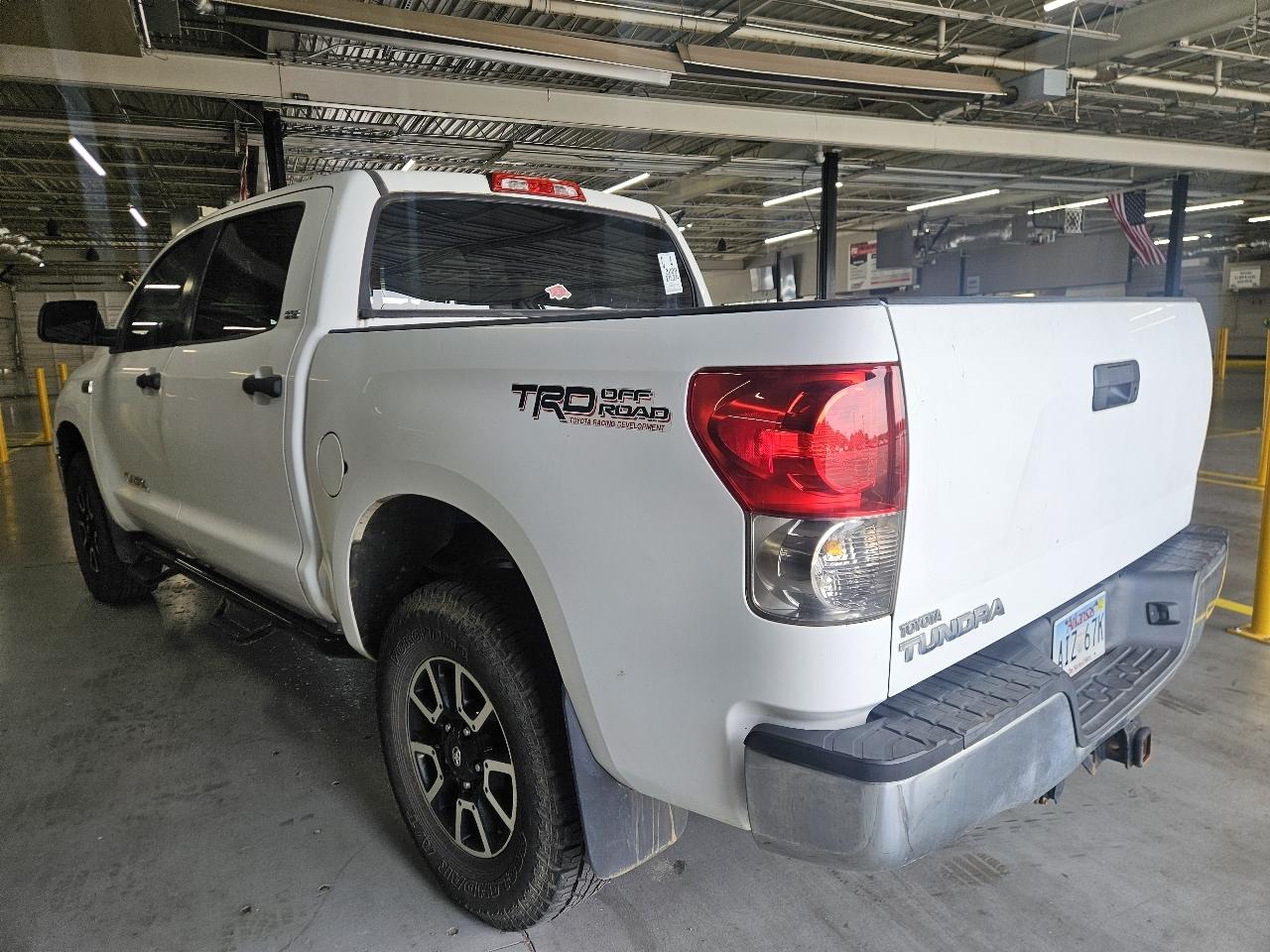 toyota tundra 2009 5TFEV54129X071079 image toyota tundra 2009 5TFEV54129X071079 image