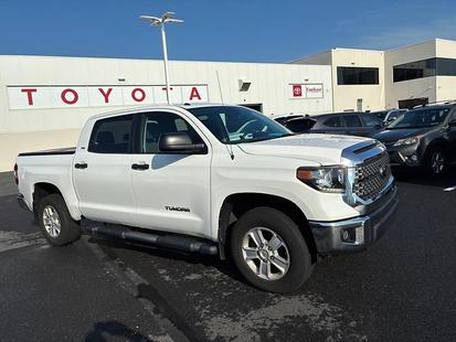 toyota tundra 2019 5TFDM5F12KX080527 image toyota tundra 2019 5TFDM5F12KX080527 image