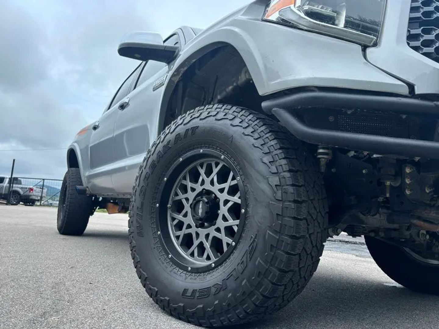 toyota tundra 2019 5TFAY5F16KX789792 image