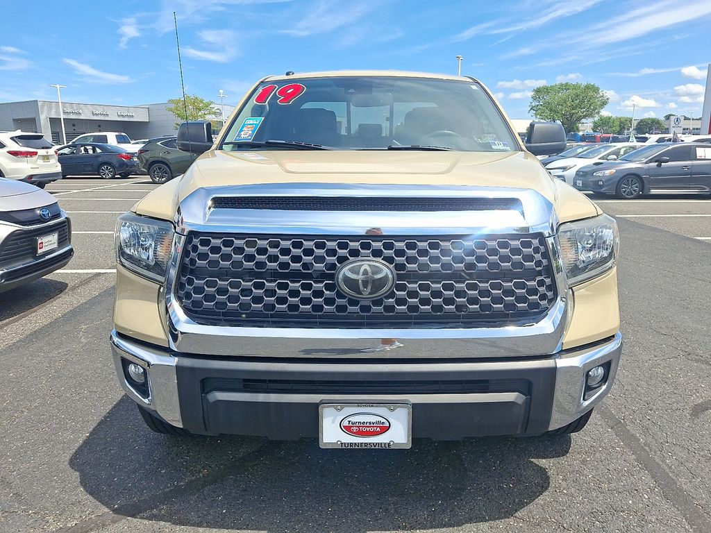 toyota tundra 2019 5TFUY5F16KX862270 image toyota tundra 2019 5TFUY5F16KX862270 image
