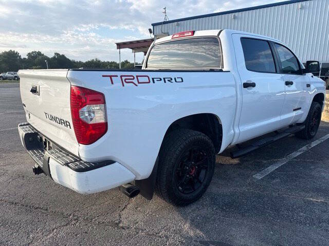 toyota tundra 2019 5TFDY5F11KX852164 image