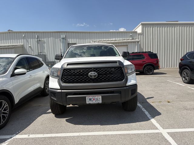 toyota tundra 2019 5TFUY5F15KX820186 image toyota tundra 2019 5TFUY5F15KX820186 image