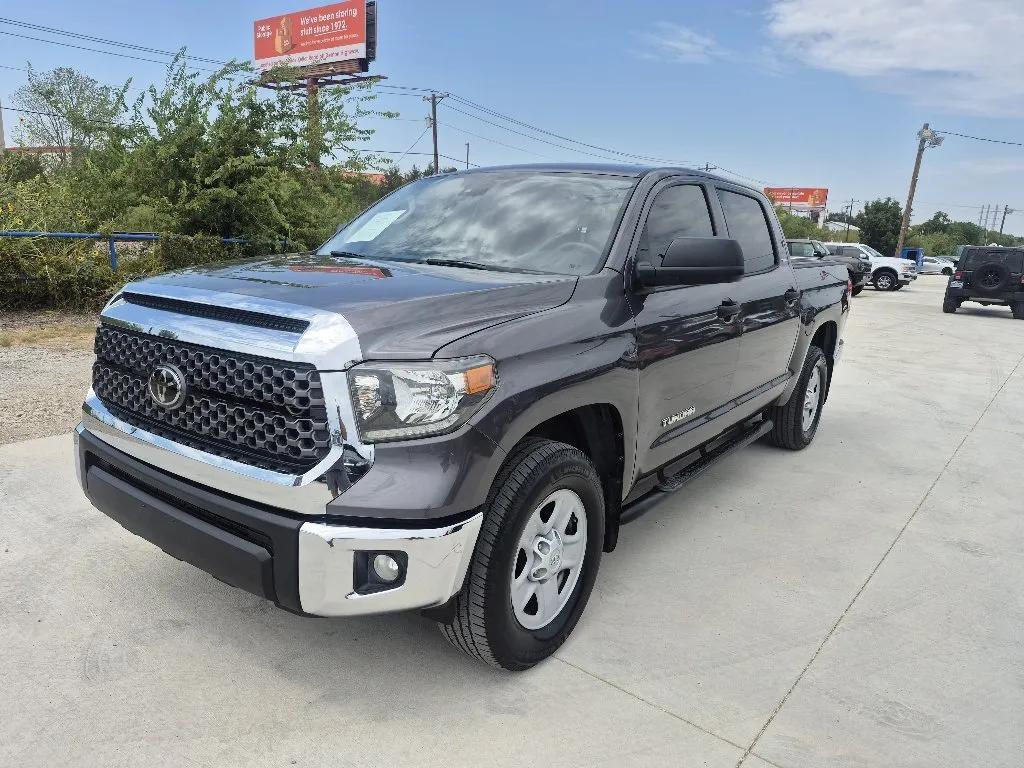 toyota tundra 2019 5TFEM5F10KX141717 image toyota tundra 2019 5TFEM5F10KX141717 image