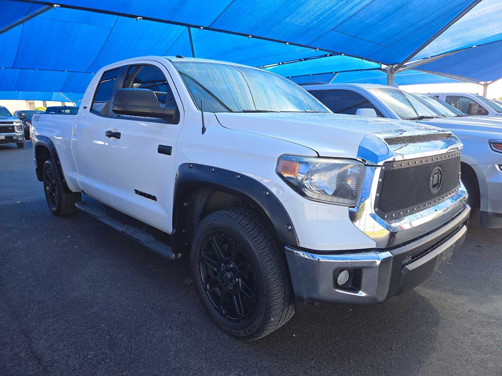 toyota tundra 2019 5TFUW5F11KX847410 image toyota tundra 2019 5TFUW5F11KX847410 image