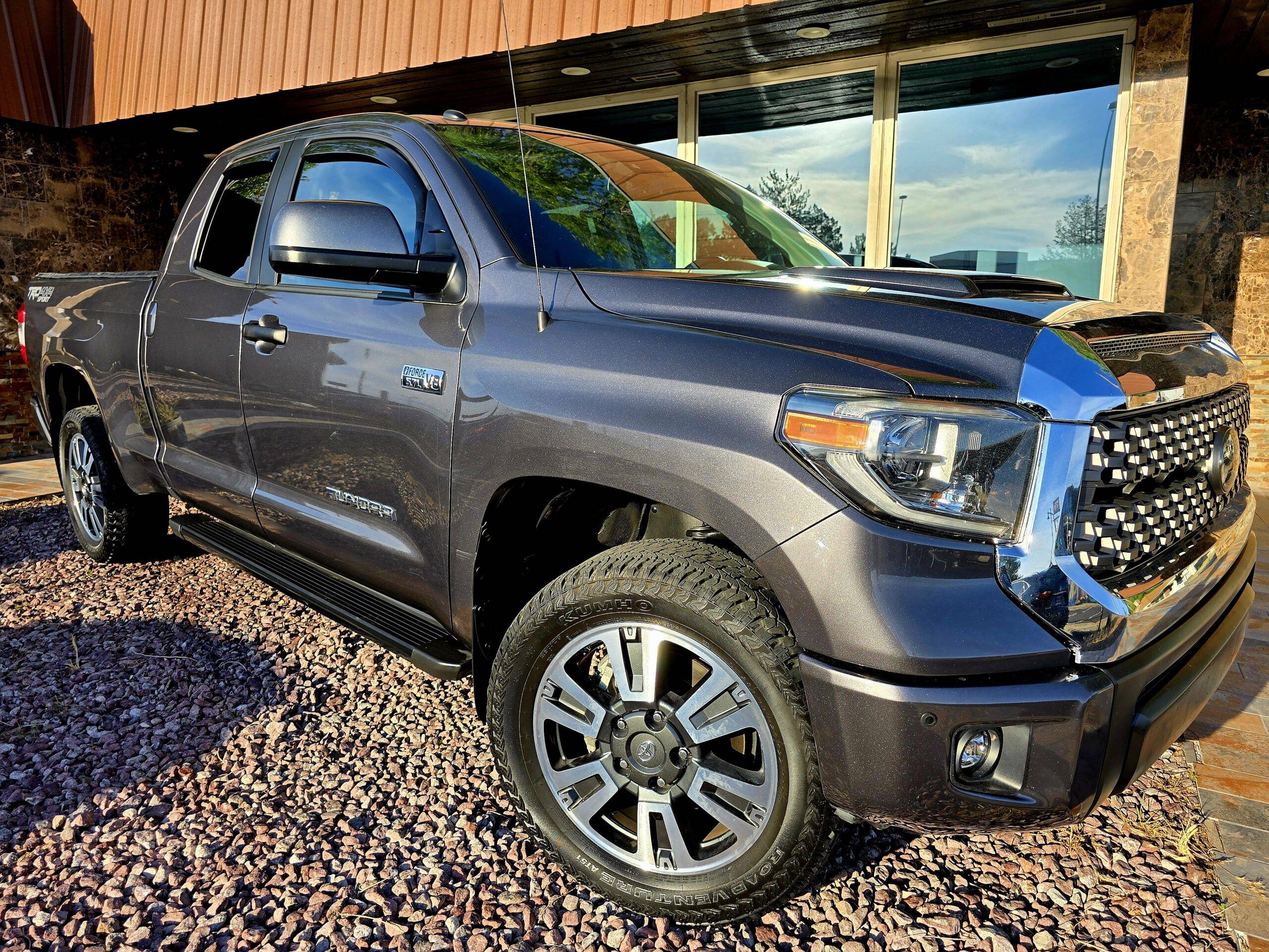 toyota tundra 2018 5TFUY5F19JX759083 image toyota tundra 2018 5TFUY5F19JX759083 image