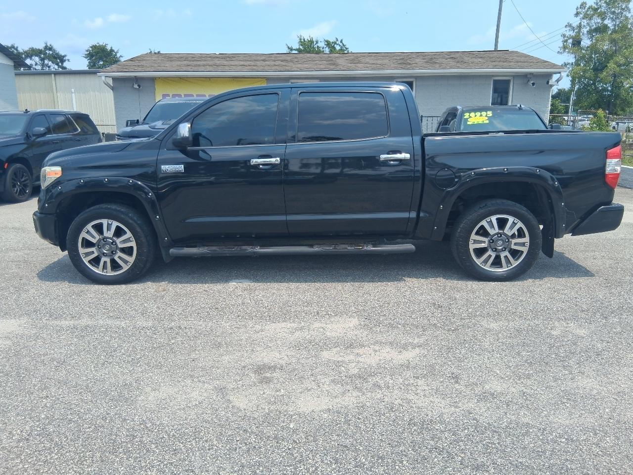 toyota tundra 2018 5TFAW5F18JX736256 image toyota tundra 2018 5TFAW5F18JX736256 image
