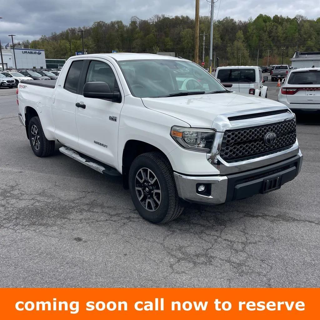 toyota tundra 2018 5TFUY5F12JX733022 image toyota tundra 2018 5TFUY5F12JX733022 image