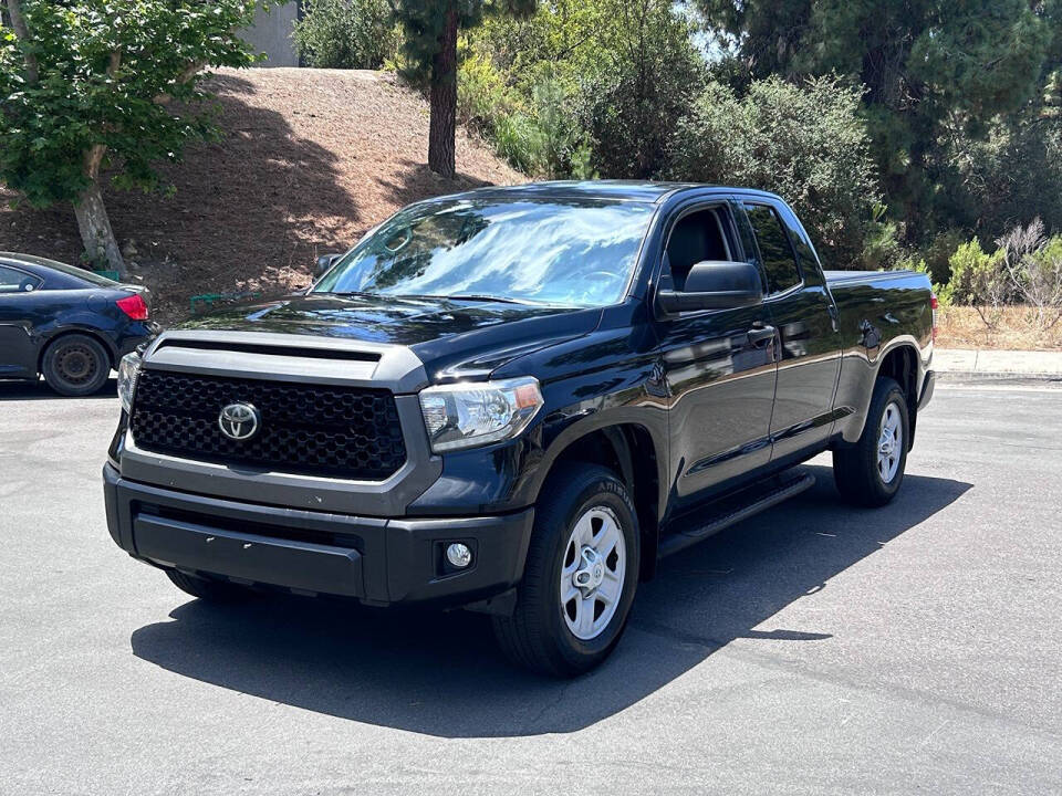 toyota tundra 2018 5TFRM5F15JX132589 image toyota tundra 2018 5TFRM5F15JX132589 image