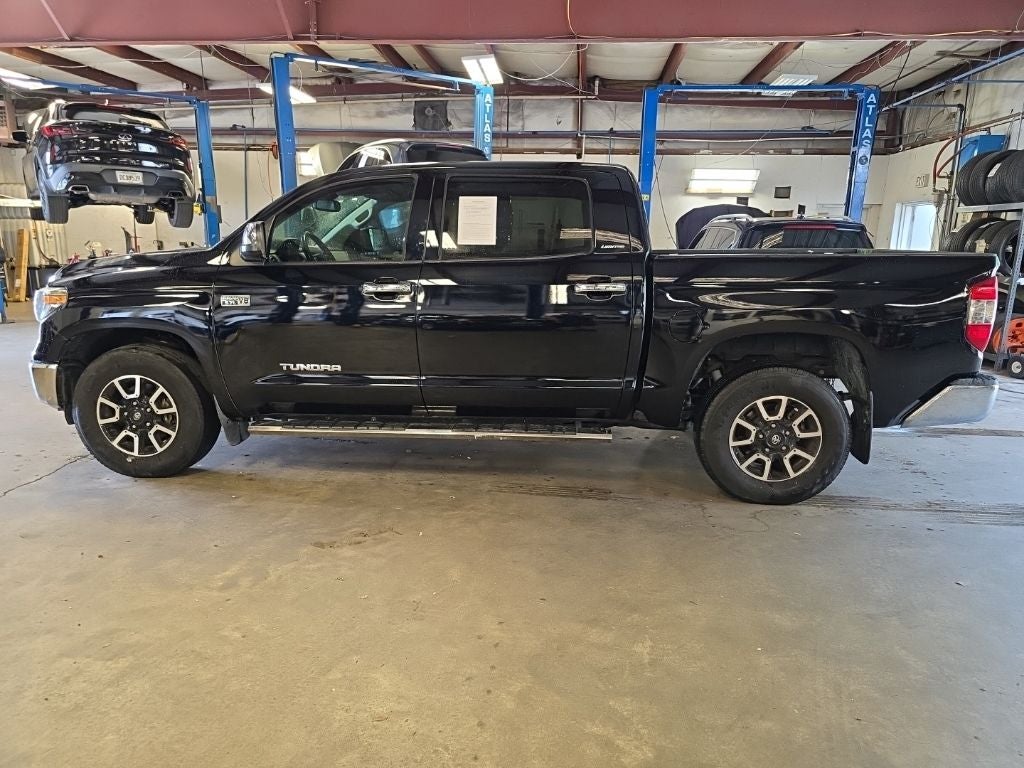 toyota tundra 2018 5TFFY5F14JX242508 image toyota tundra 2018 5TFFY5F14JX242508 image