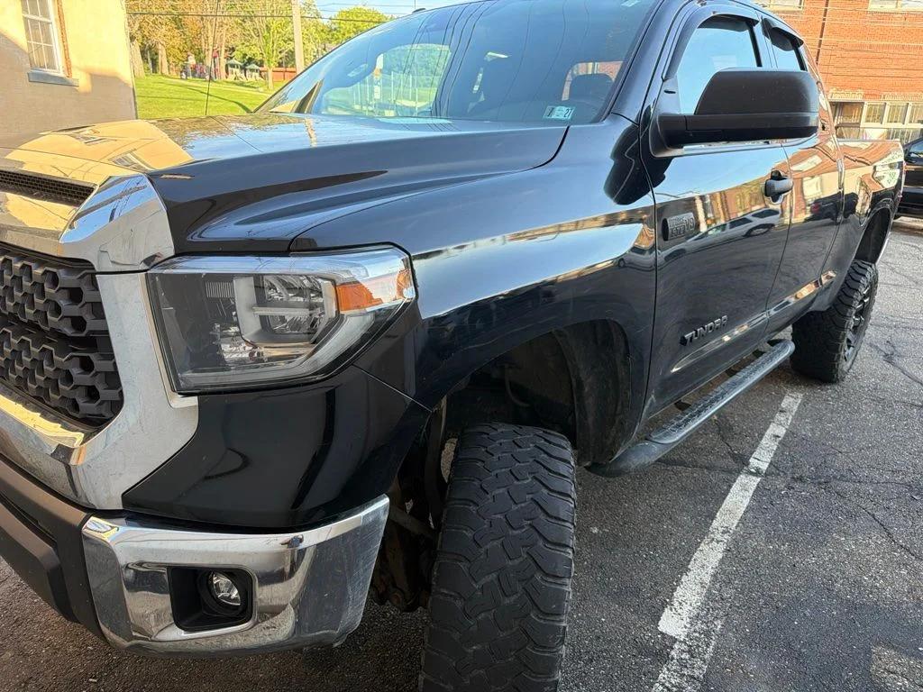 toyota tundra 2018 5TFUW5F16JX696160 image toyota tundra 2018 5TFUW5F16JX696160 image