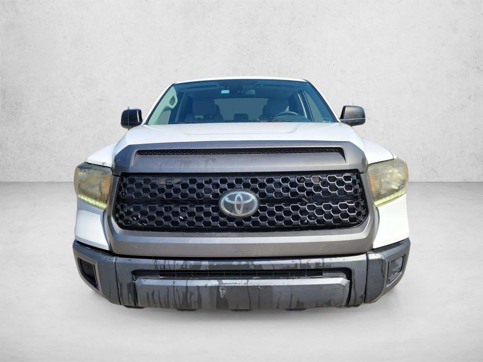 toyota tundra 2018 5TFTY5F12JX010301 image toyota tundra 2018 5TFTY5F12JX010301 image